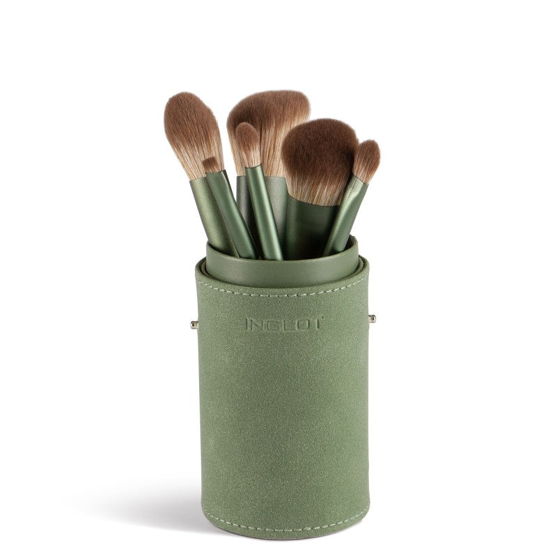 INGLOT GREEN BRUSH TUBE MAKEUP SET