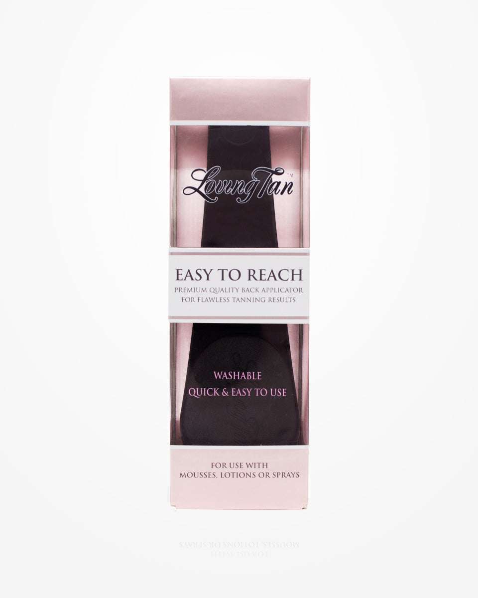 The "Easy To Reach Back Applicator" by Loving Tan is packaged perfectly for tanning hard-to-reach areas. Crafted for a flawless application, it’s washable and simple to use with mousses, lotions, or sprays. The box boasts a stylish pink and white design.